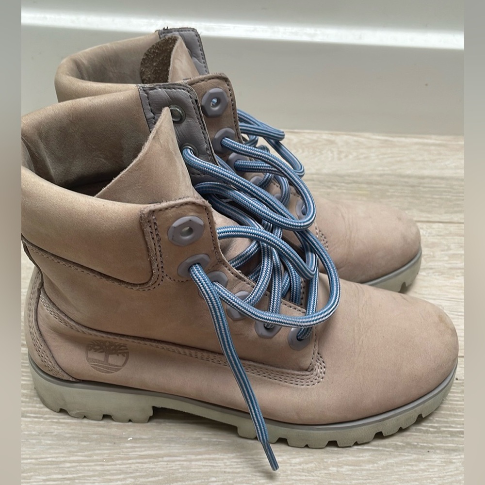 Timberland Lilac Light Grey Anti-Fatigue light 6” ankle boots Size 6 wide
